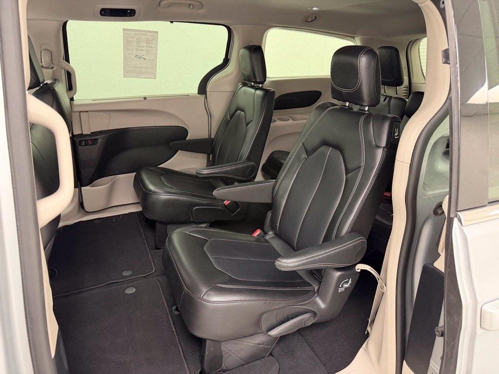 Chrysler Pacifica  2024