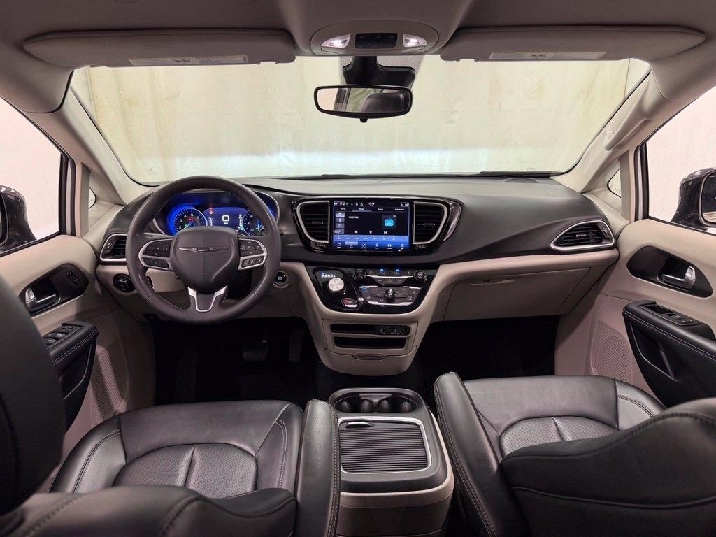Chrysler Pacifica  2024