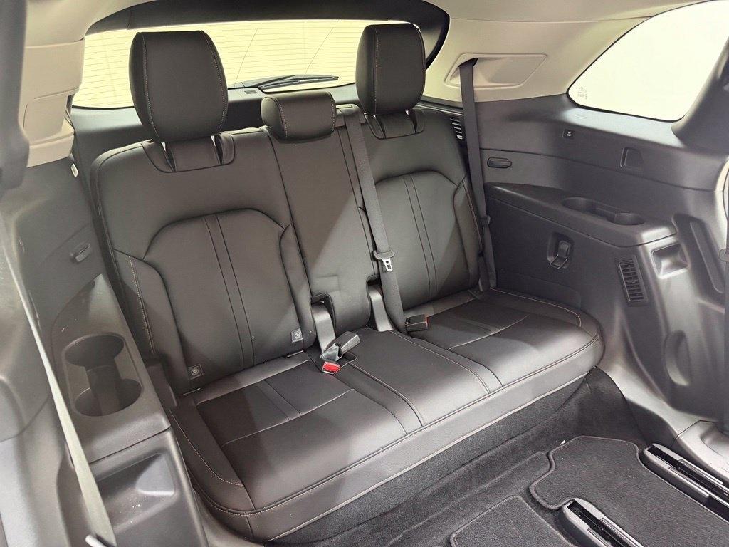Mazda CX-90  2024