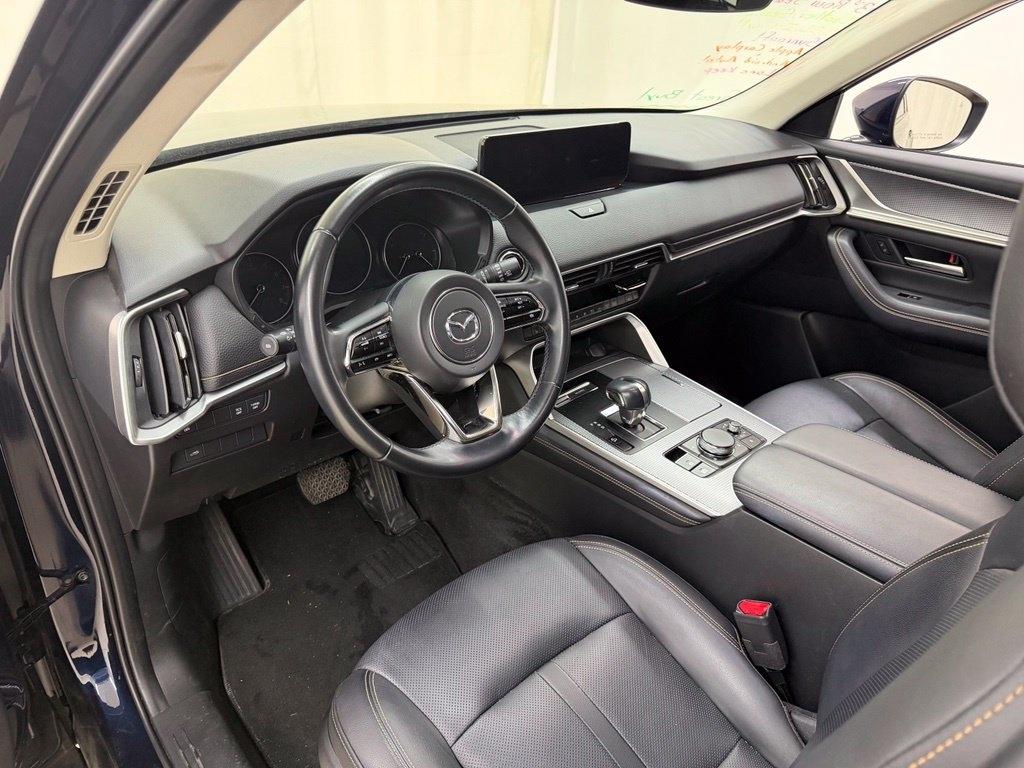 Mazda CX-90  2024