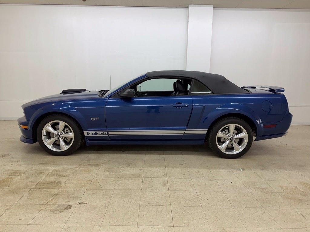 Ford Mustang  2007
