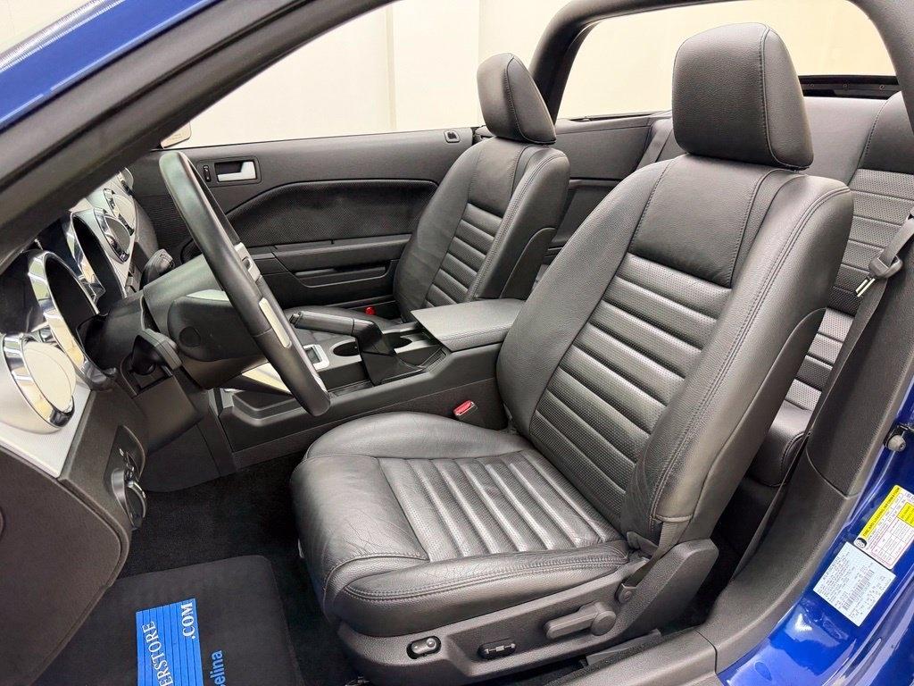 Ford Mustang  2007
