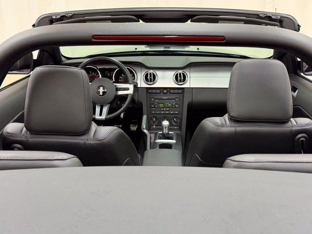 Ford Mustang  2007