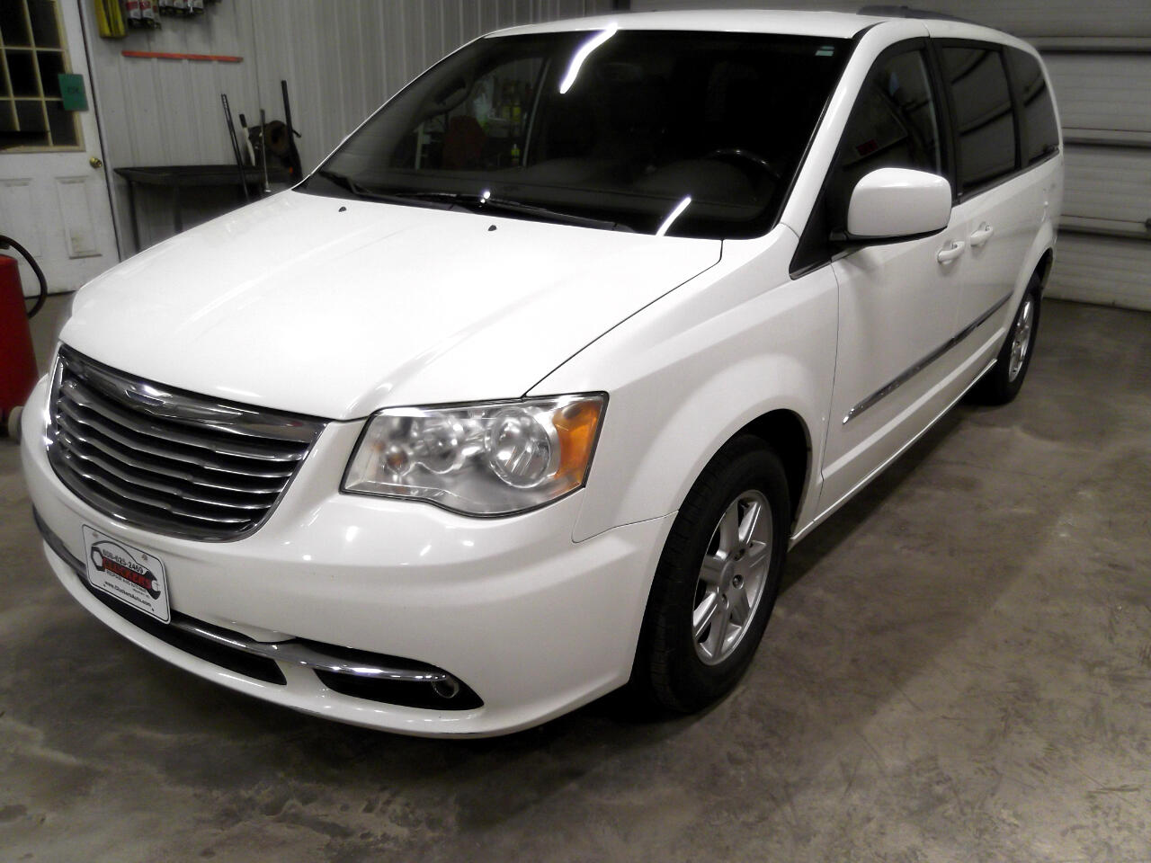 Chrysler Town & Country Touring 2012