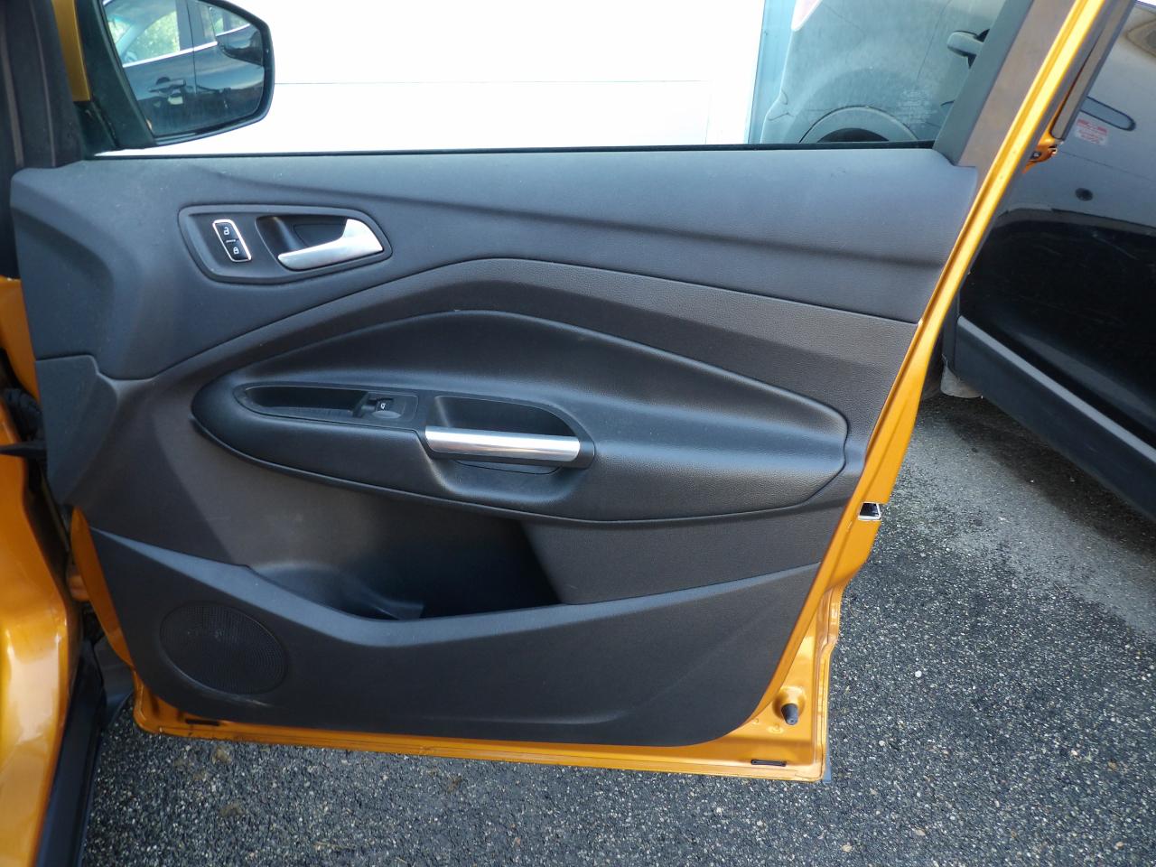 Ford Escape SE 4WD 2016