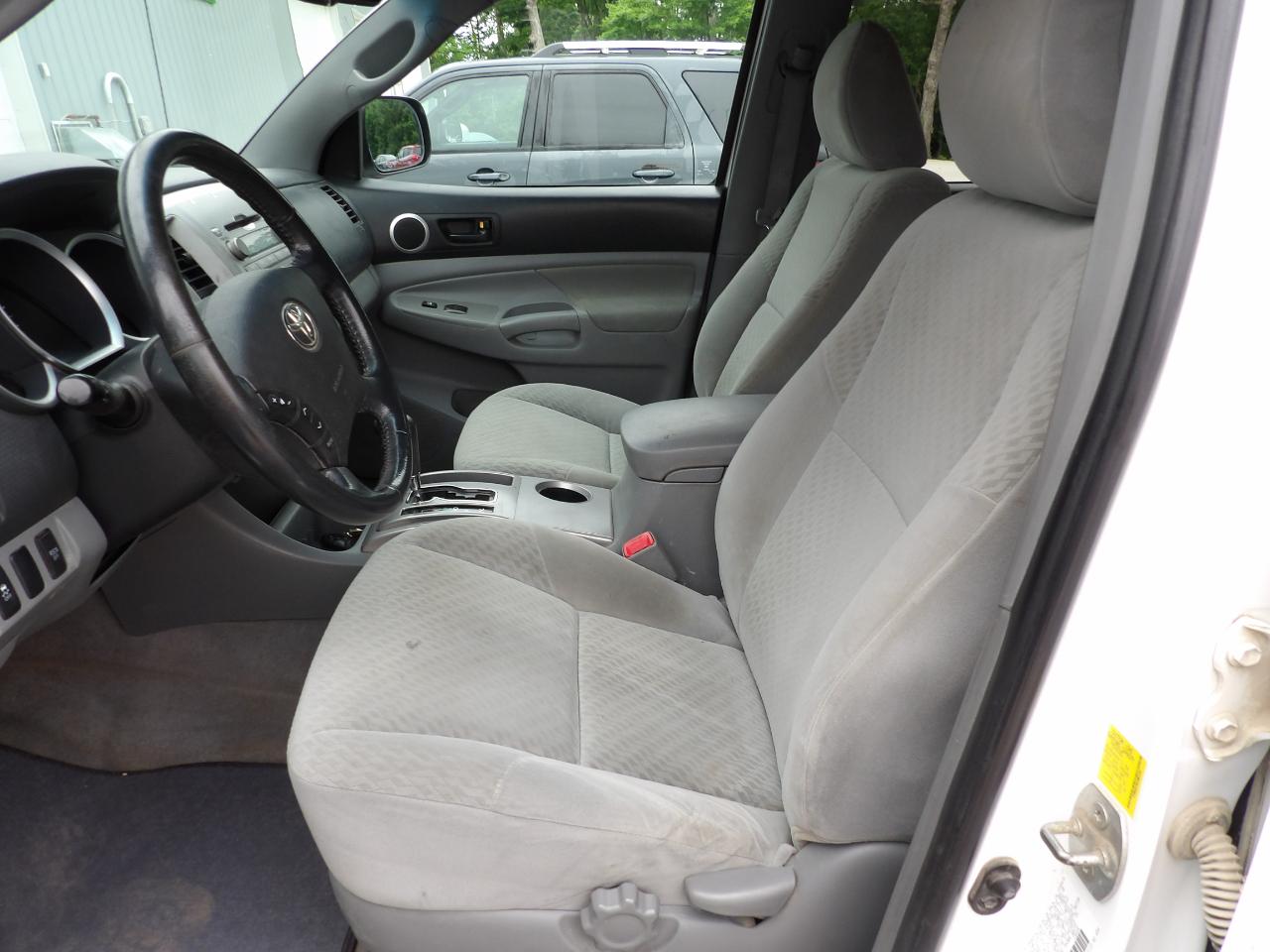 Toyota Tacoma Double Cab Long Bed V6 Auto 4WD 2010