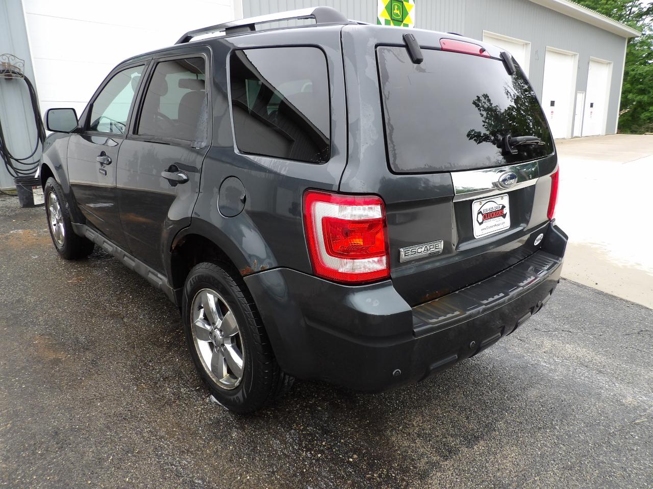 Ford Escape Limited FWD I4 2009