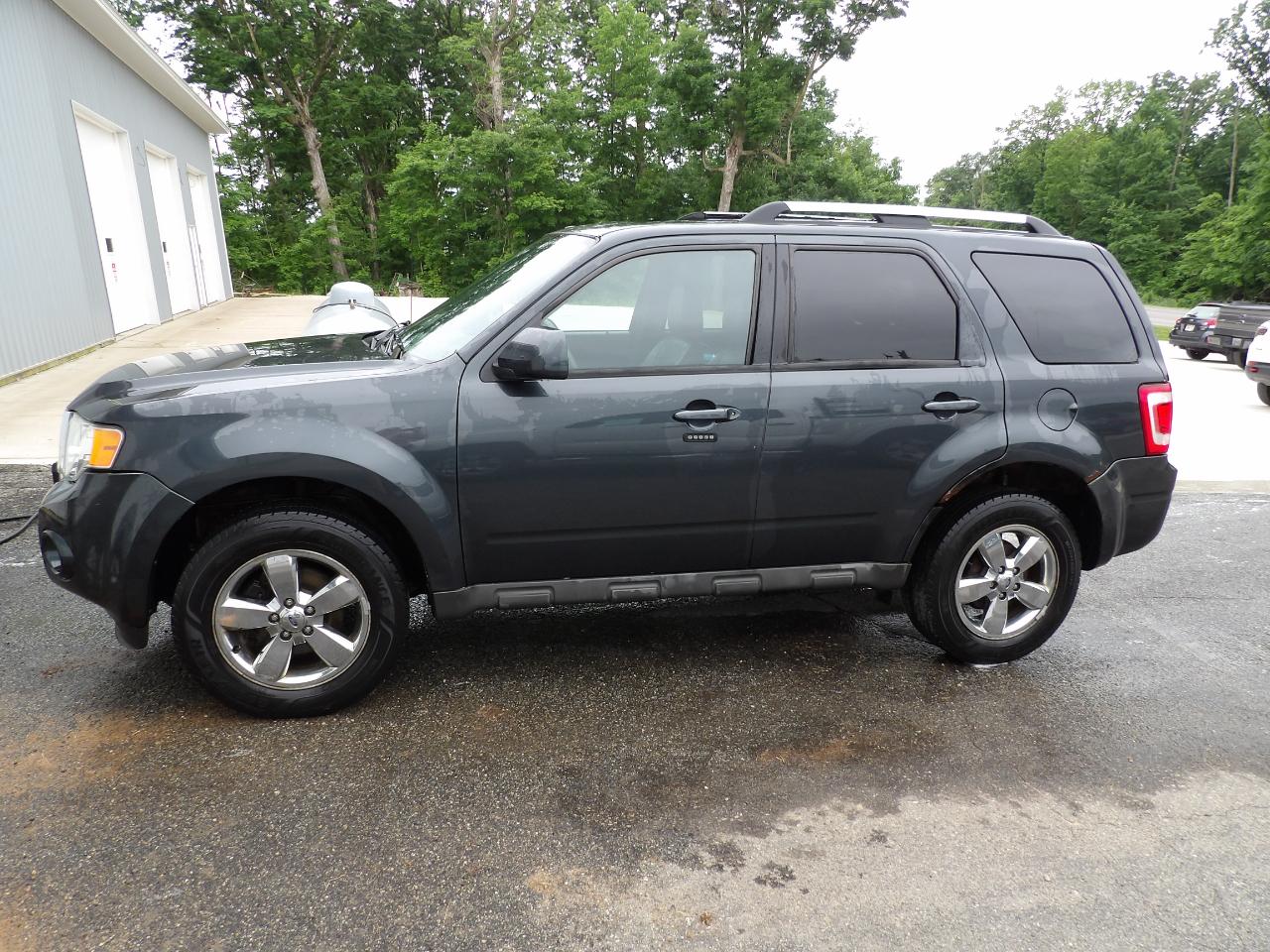 Ford Escape Limited FWD I4 2009