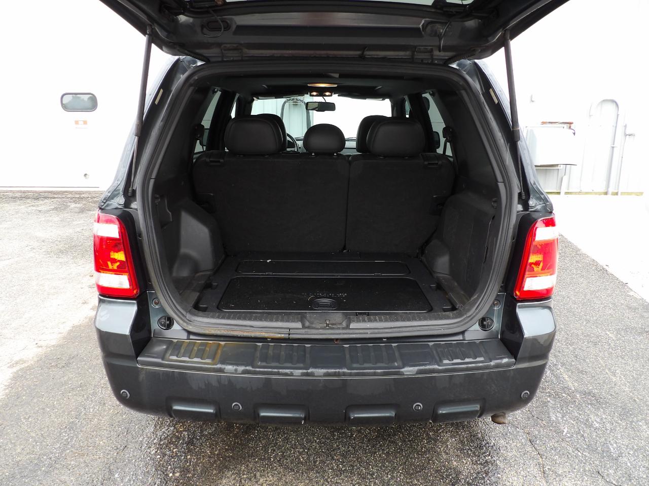 Ford Escape Limited FWD I4 2009