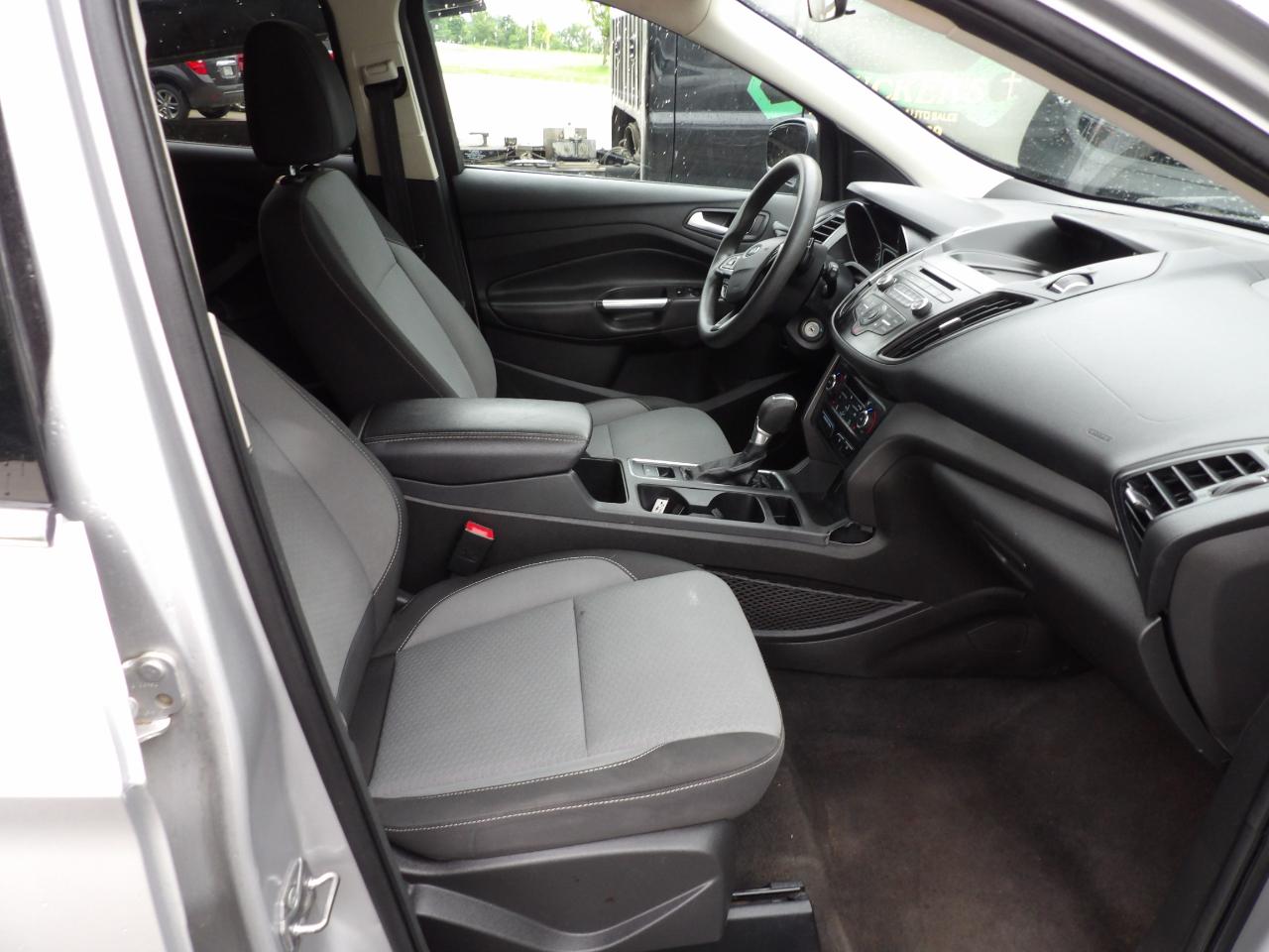 Ford Escape SE FWD 2017