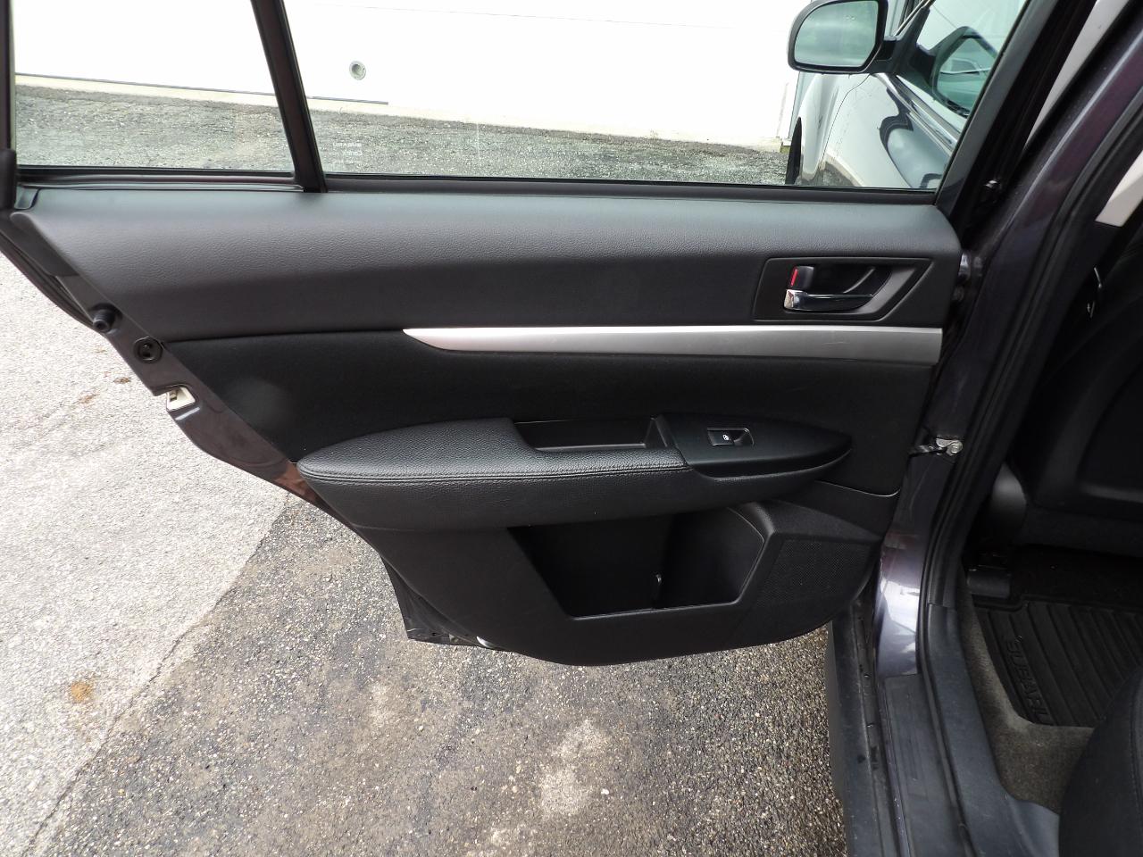 Subaru Outback 2.5i 2013