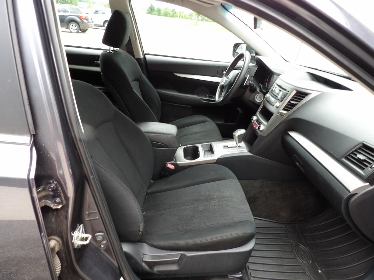 Subaru Outback 2.5i 2013