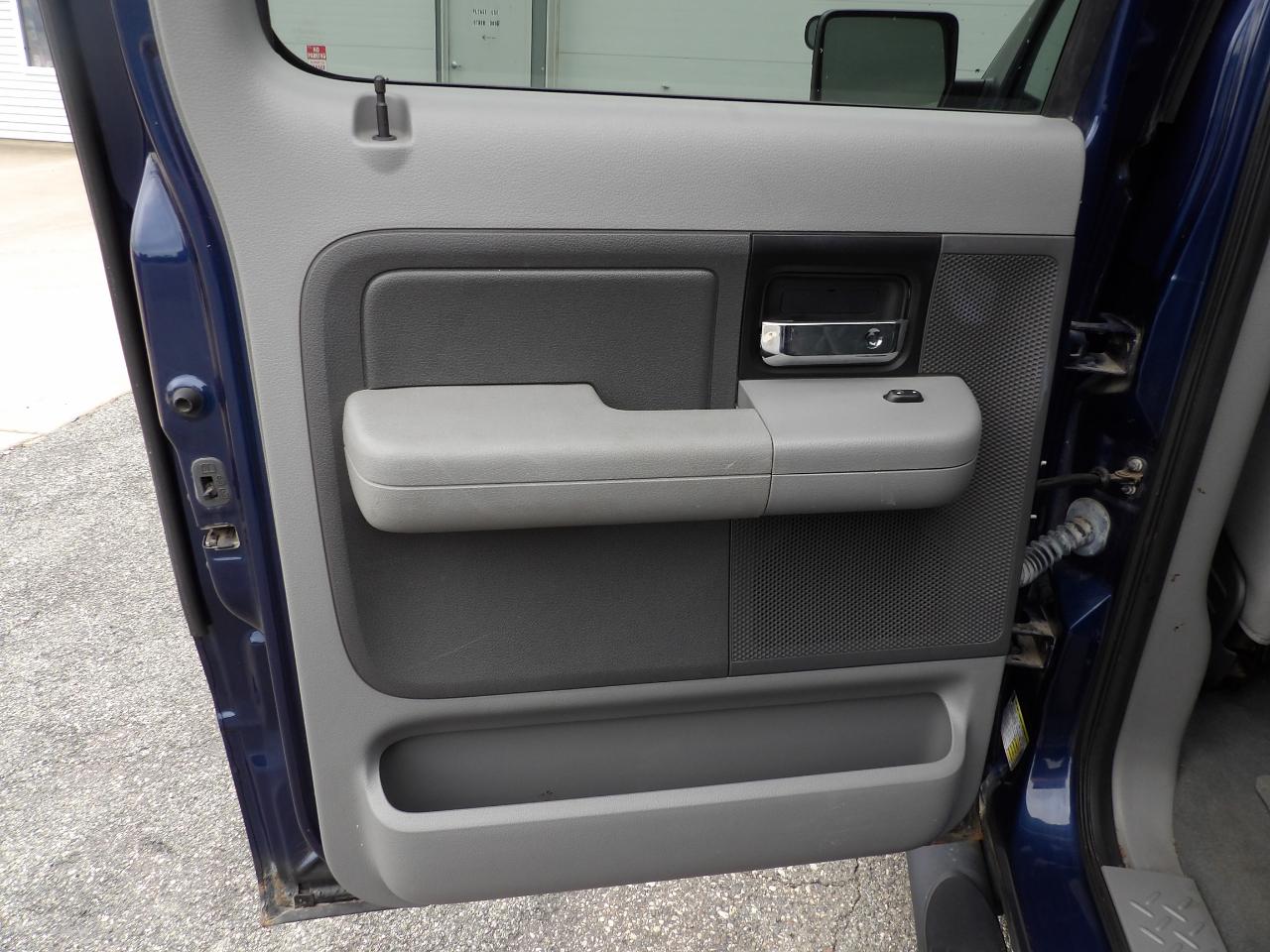 Ford F-150 XLT SuperCrew Short Box 4WD 2007