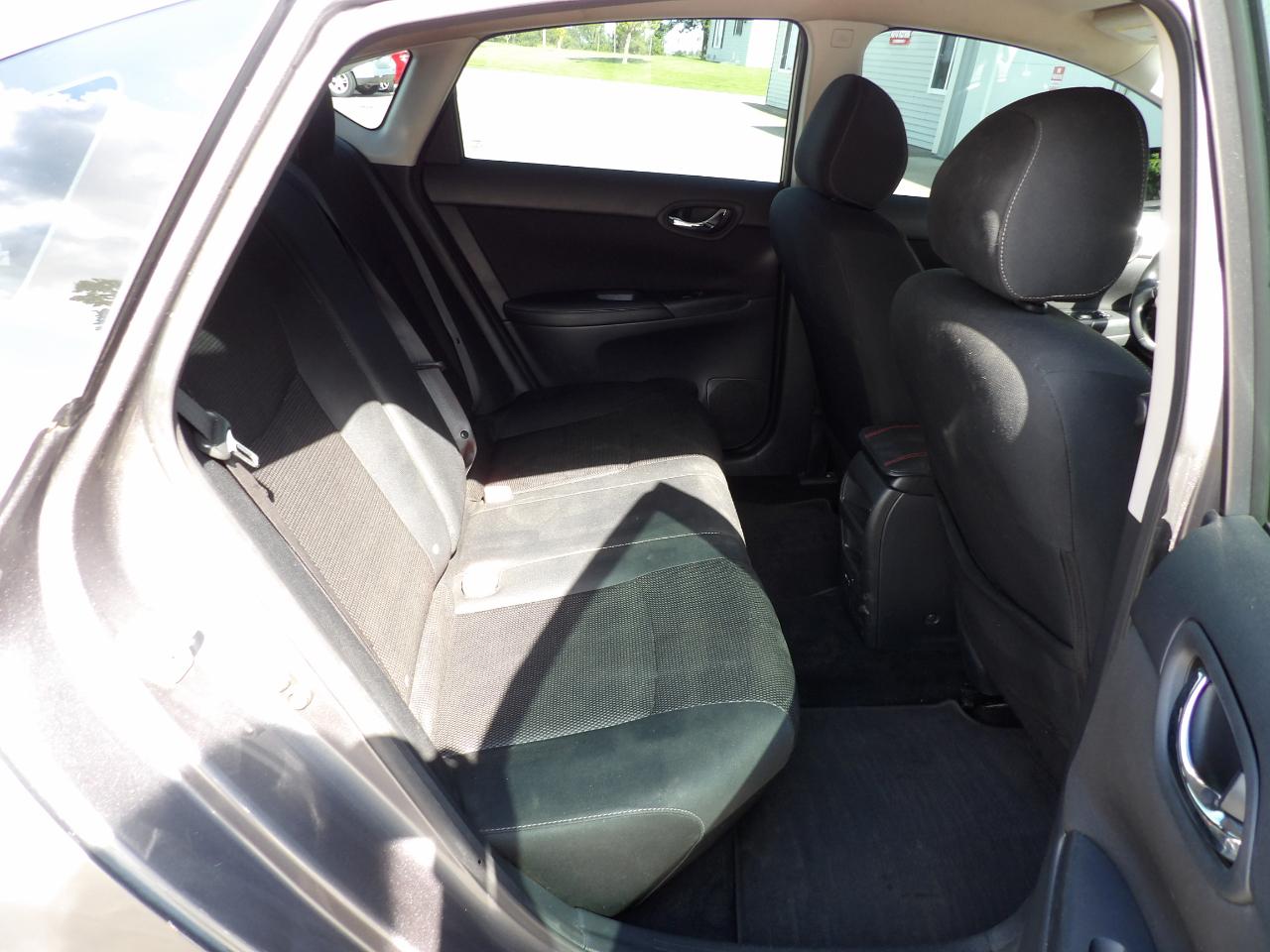 Nissan Sentra S CVT 2019