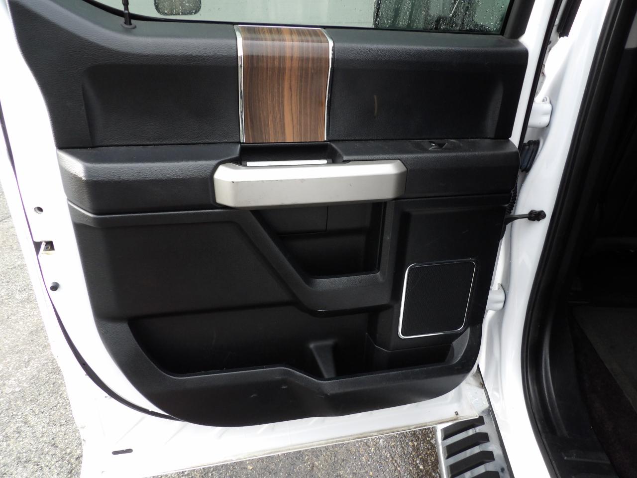 Ford F-150 Lariat SuperCrew 6.5-ft. Bed 4WD 2017