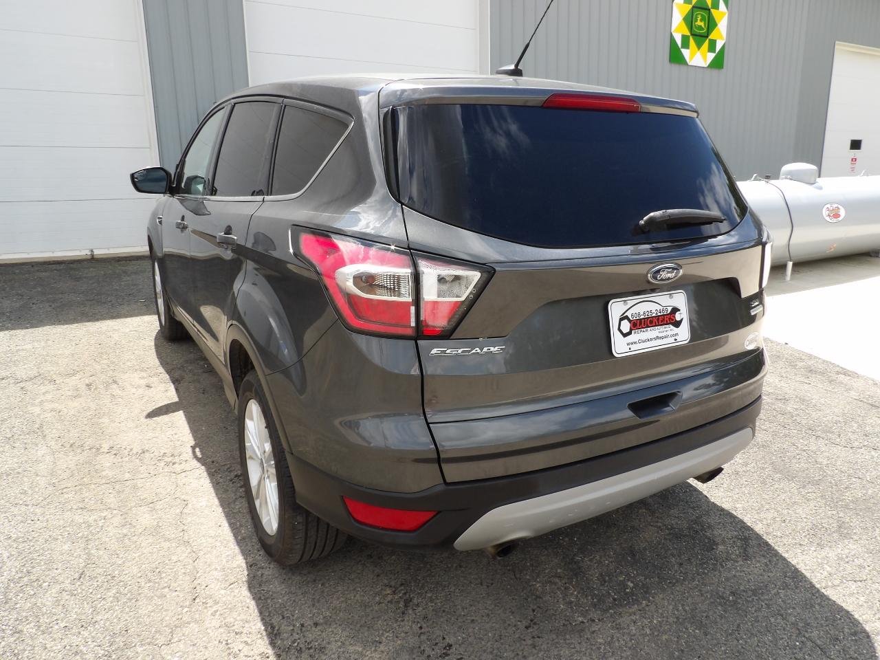 Ford Escape SE FWD 2017