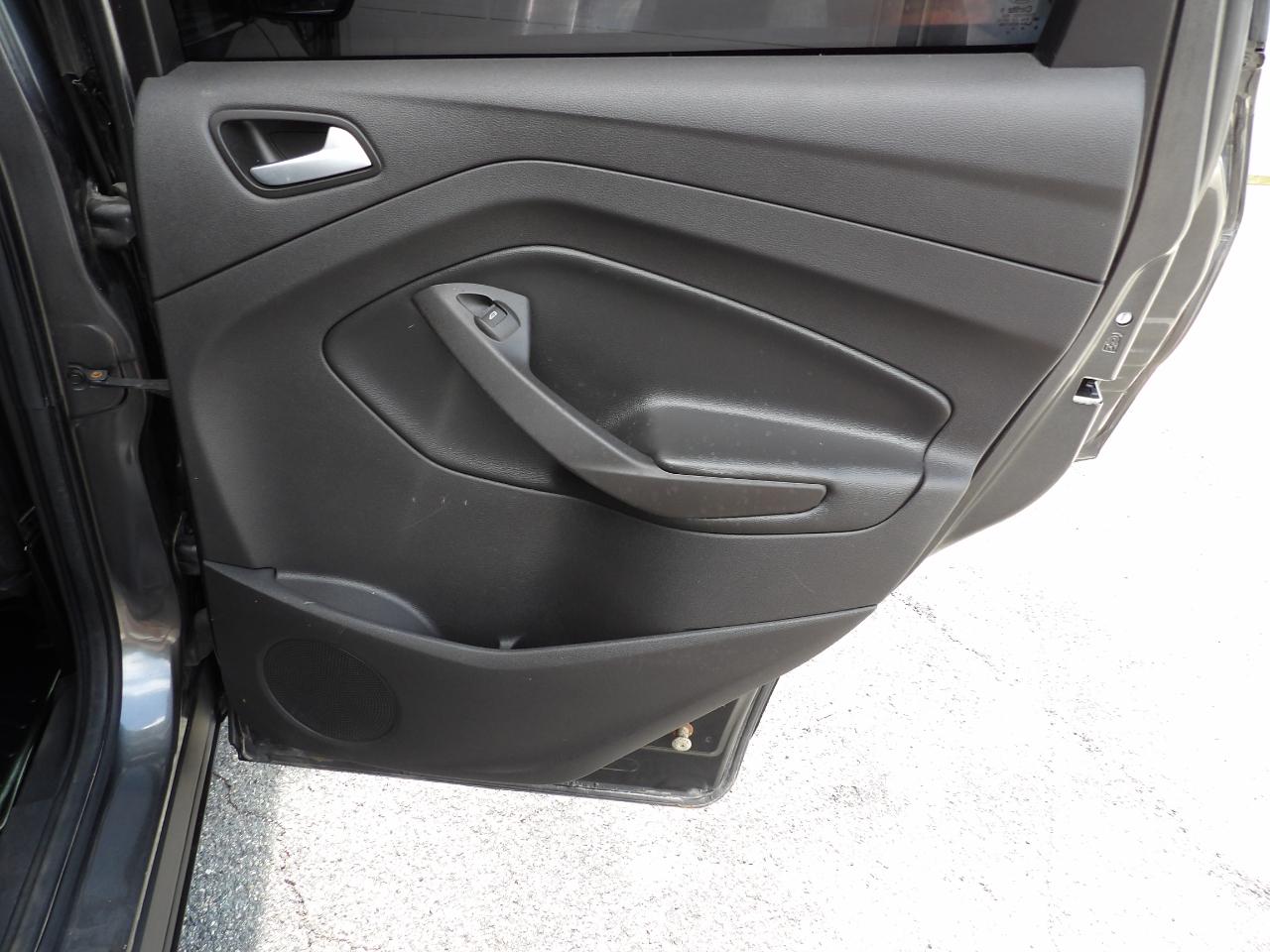 Ford Escape SE FWD 2017