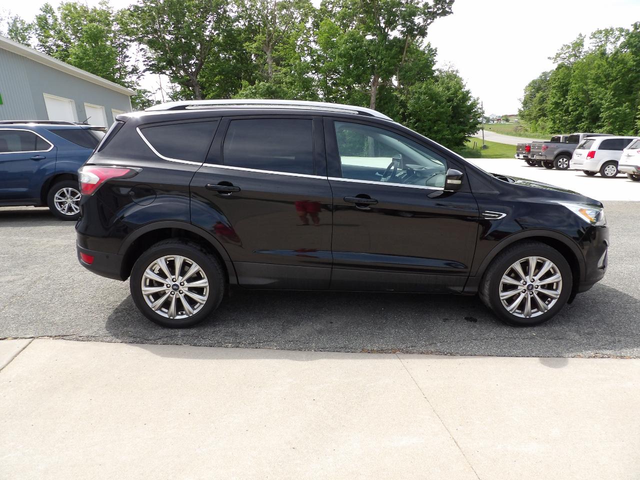 Ford Escape Titanium FWD 2017