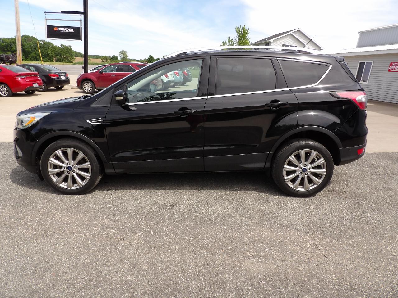 Ford Escape Titanium FWD 2017