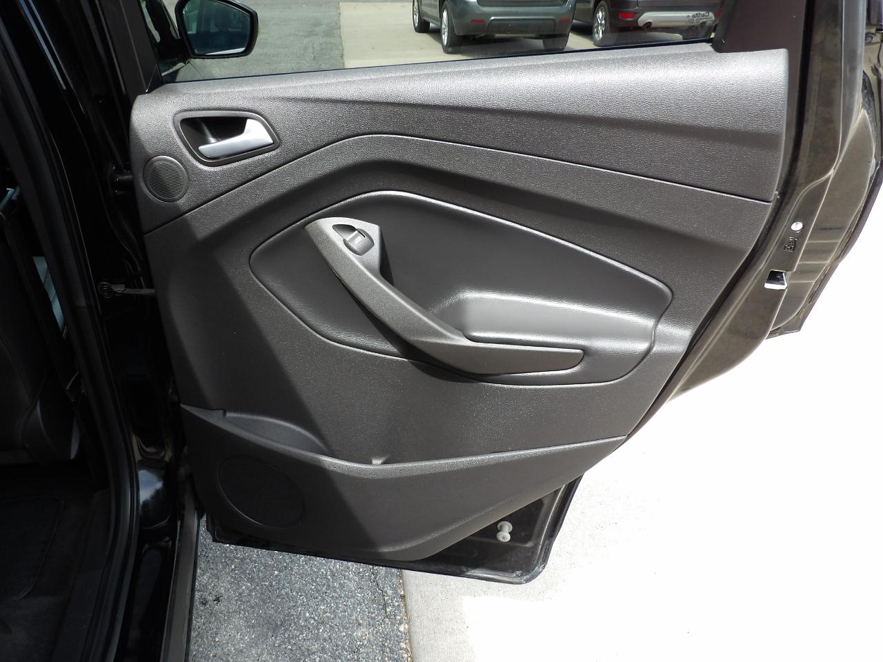 Ford Escape Titanium FWD 2017