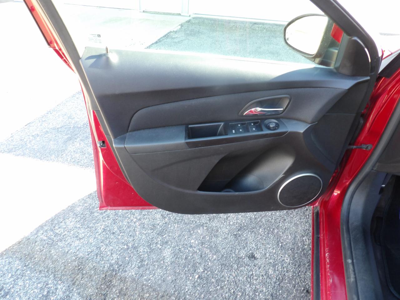 Chevrolet Cruze 1LT 2011