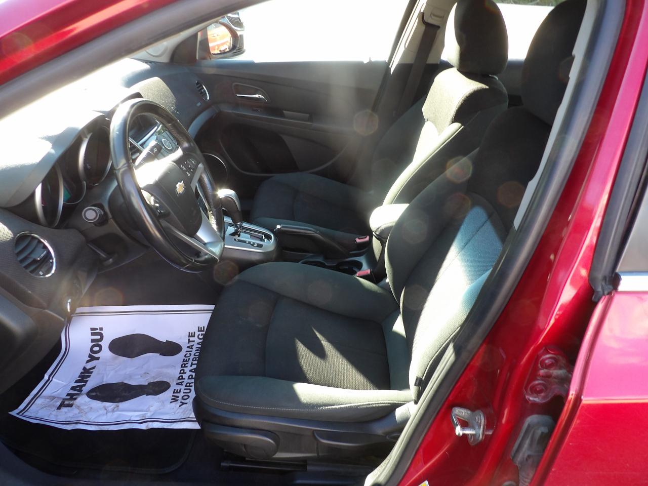 Chevrolet Cruze 1LT 2011
