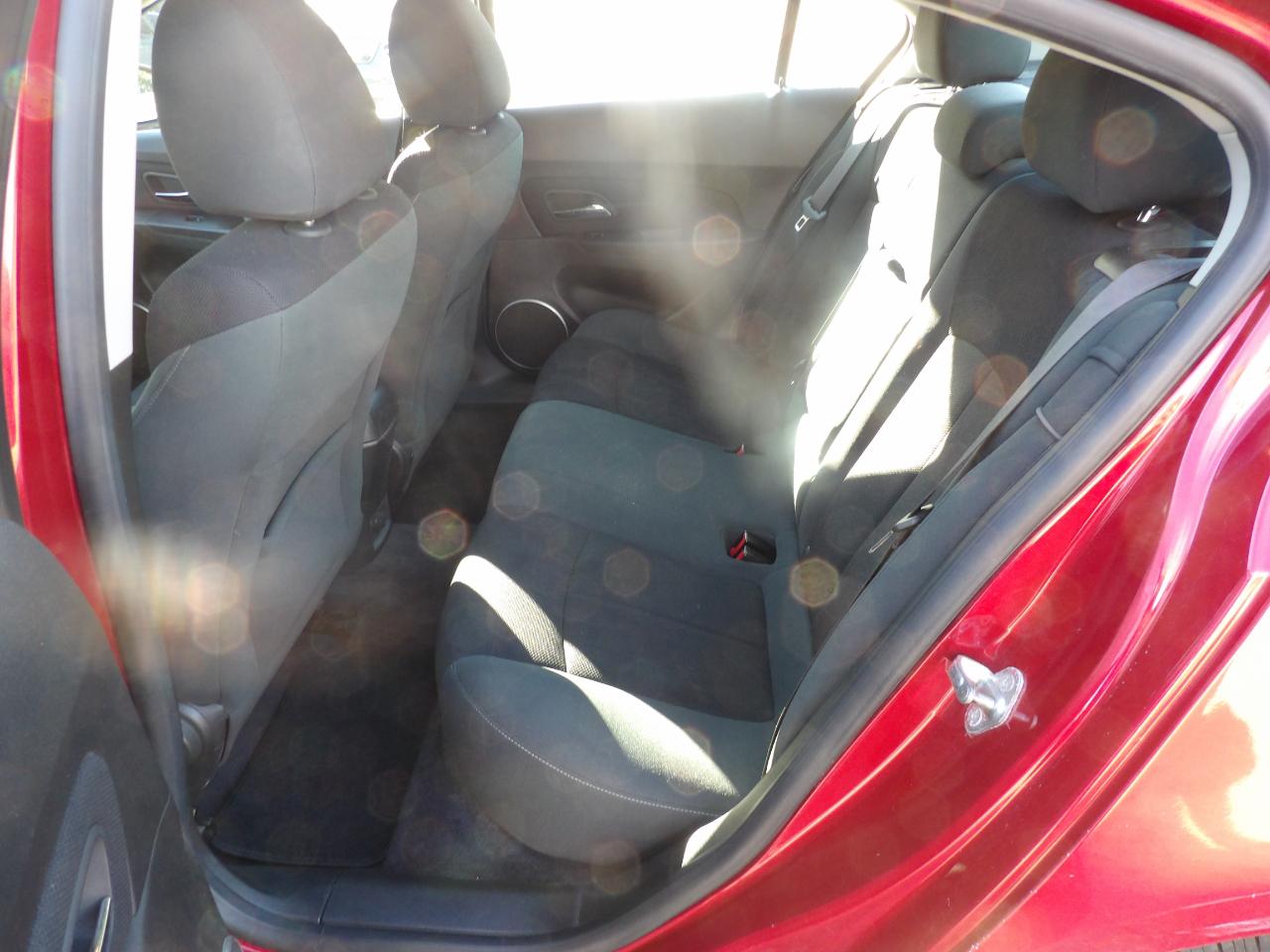Chevrolet Cruze 1LT 2011