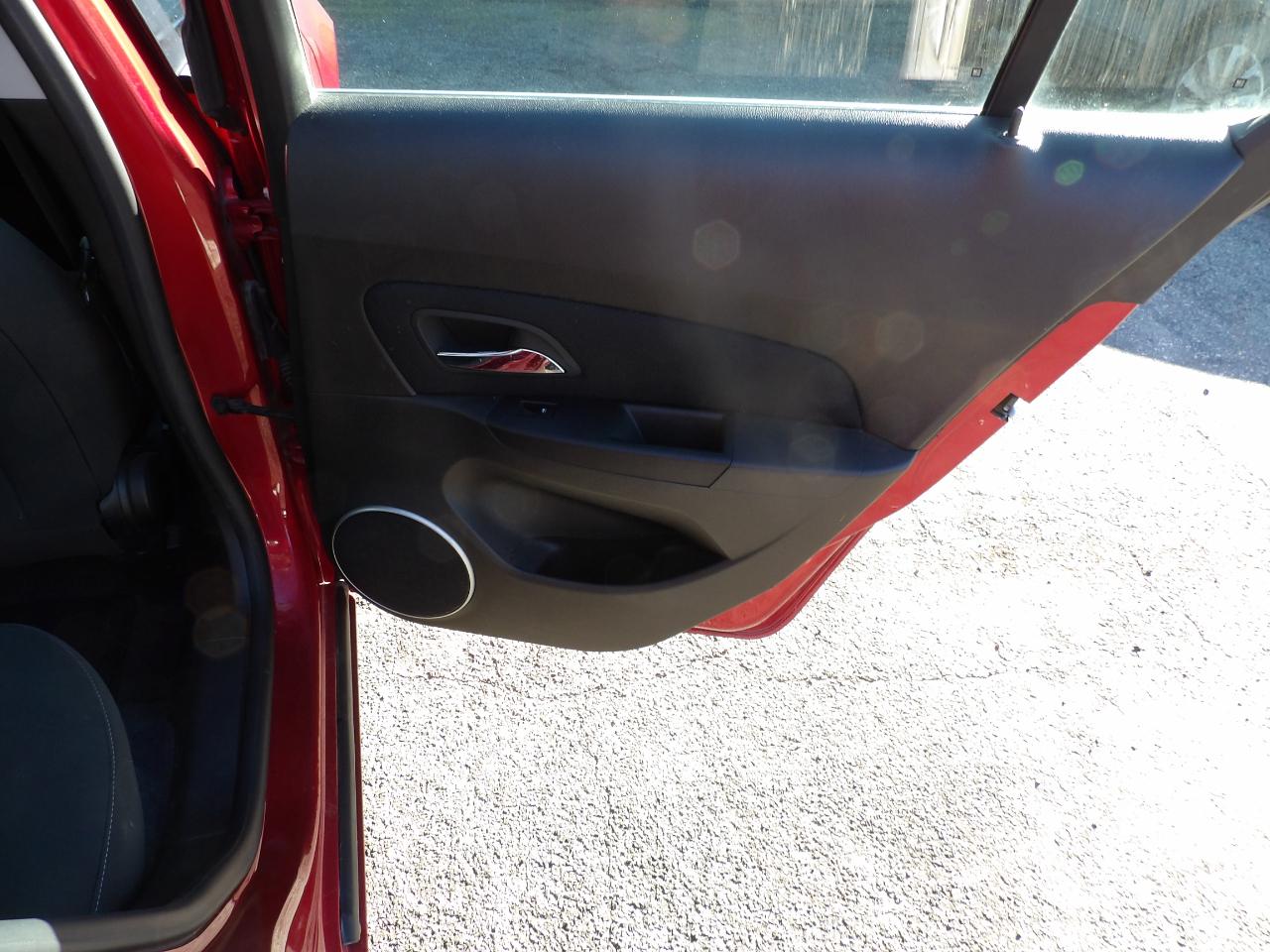 Chevrolet Cruze 1LT 2011