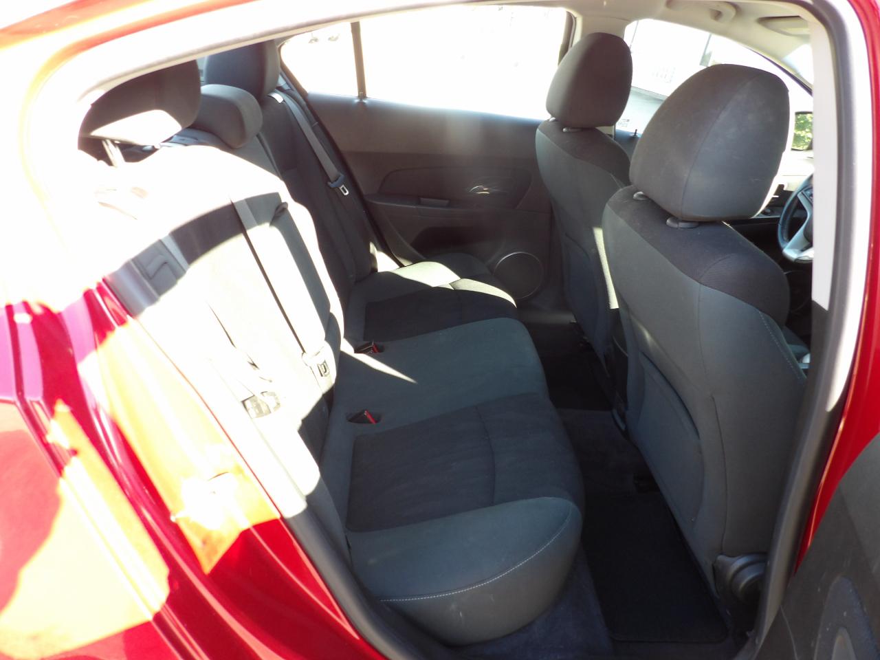 Chevrolet Cruze 1LT 2011
