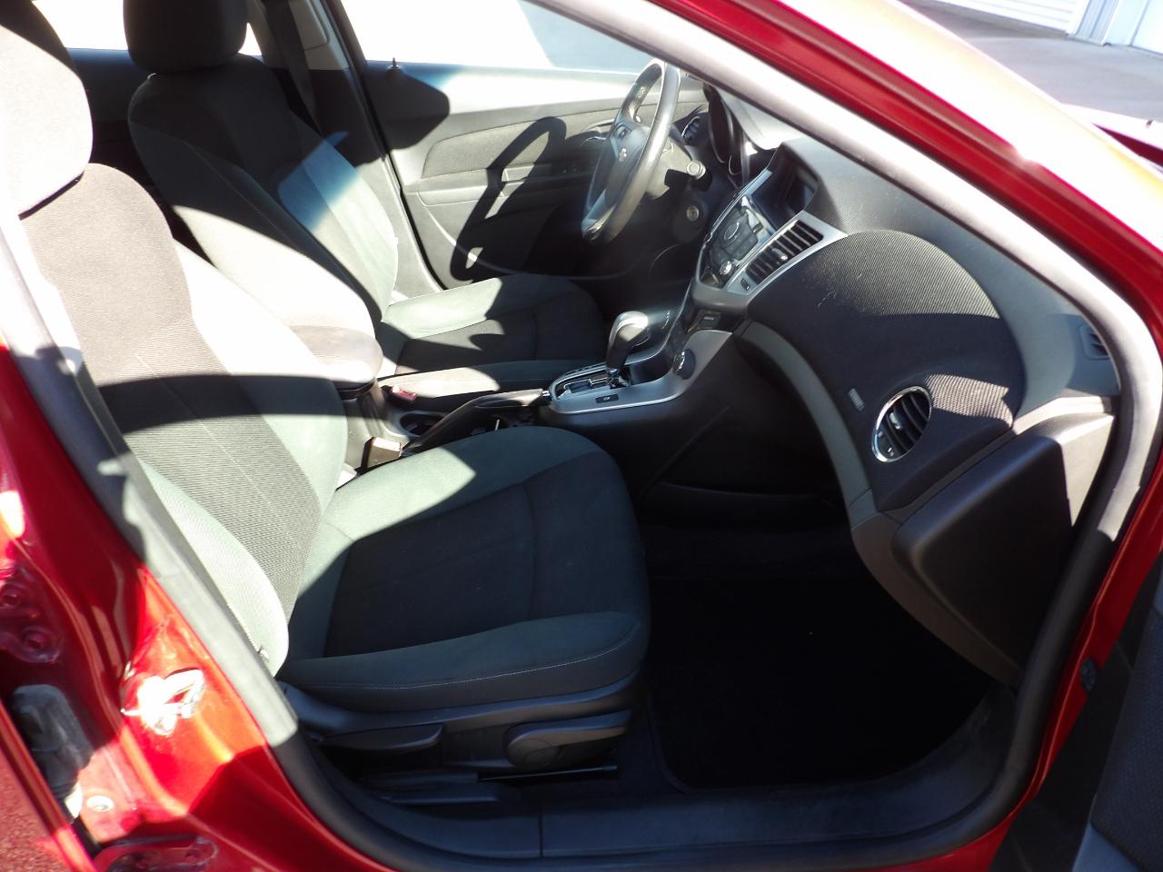 Chevrolet Cruze 1LT 2011