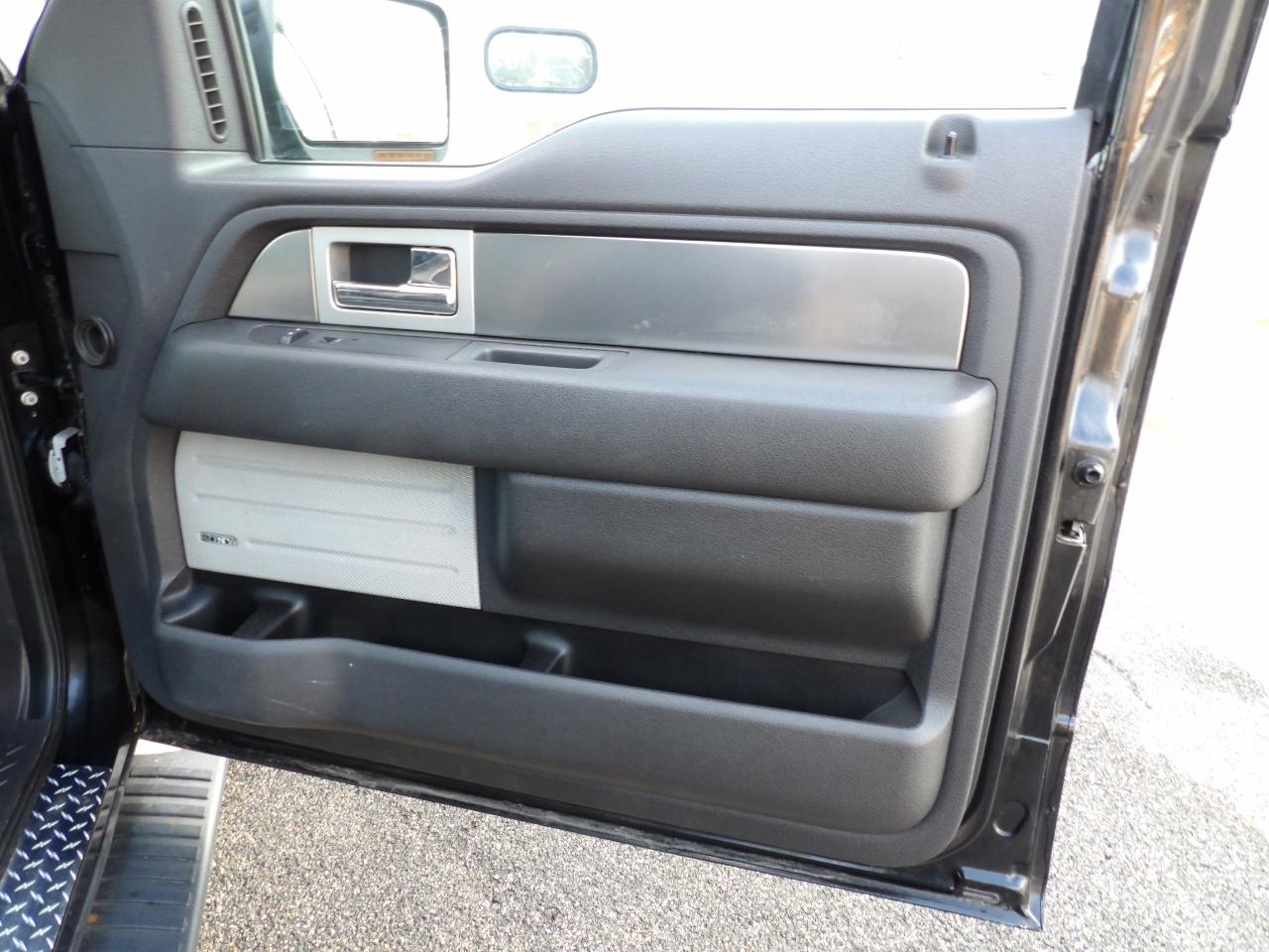 Ford F-150 Limited SuperCrew 4WD 2014