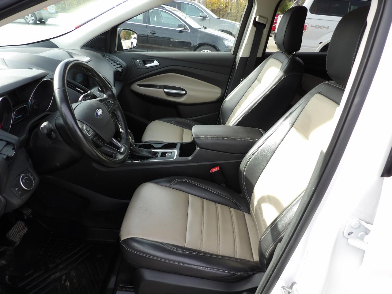 Ford Escape SEL 4WD 2019