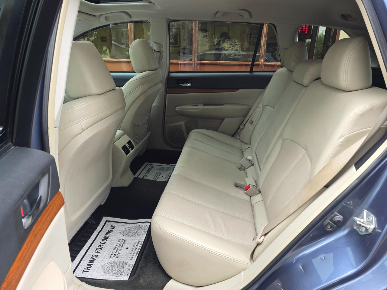 Subaru Outback 2.5i Limited 2013