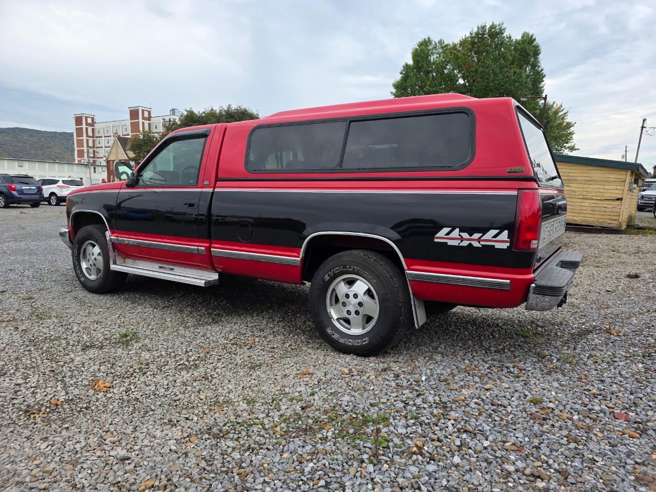 Chevrolet Silverado 1500 4WD Reg Cab 133.0" LS 1994