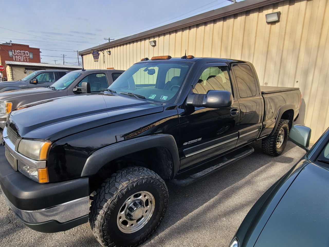 Chevrolet Silverado 2500HD LT Ext. Cab Short Bed 4WD 2004