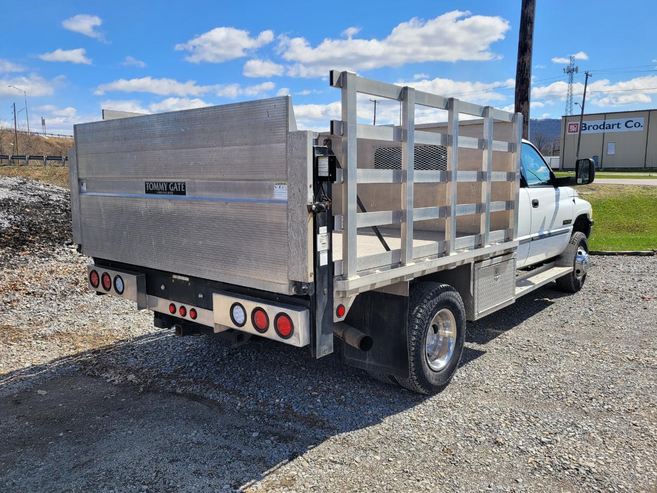 Dodge Ram 3500 SLT Quad Cab 4WD DRW 1999