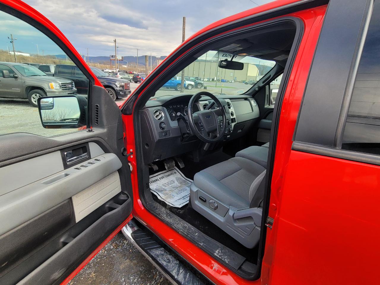 Ford F-150 XLT SuperCrew 6.5-ft. Bed 4WD 2013