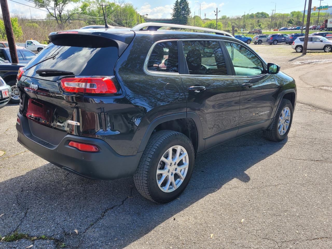 Jeep Cherokee Latitude 4WD 2016