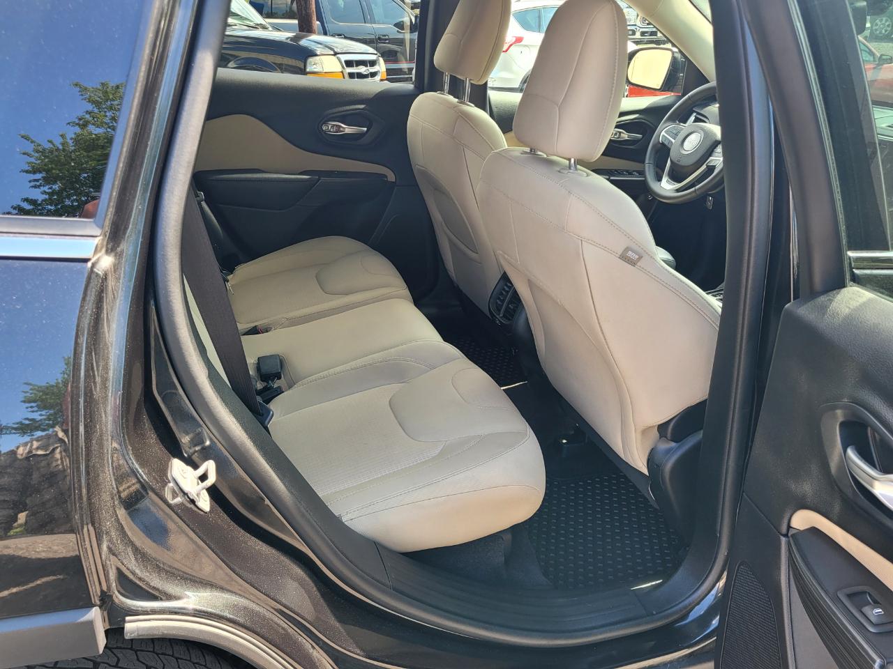 Jeep Cherokee Latitude 4WD 2016