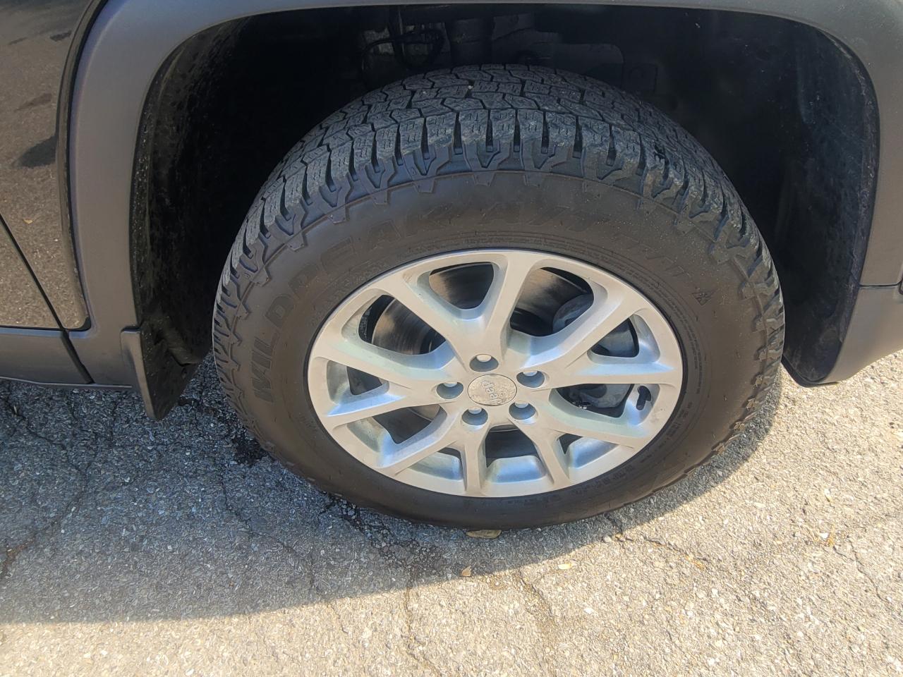 Jeep Cherokee Latitude 4WD 2016