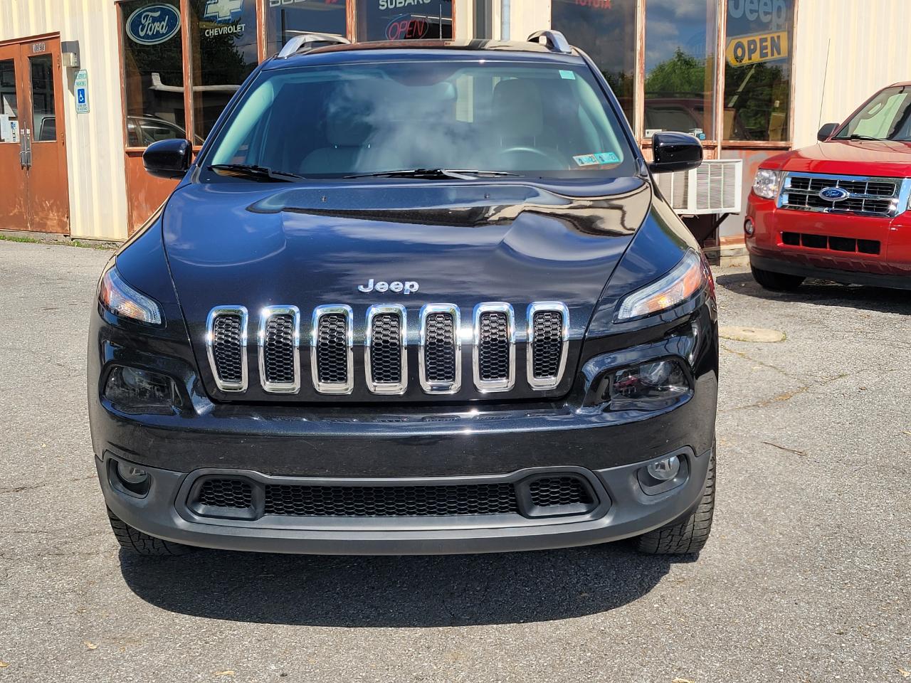 Jeep Cherokee Latitude 4WD 2016