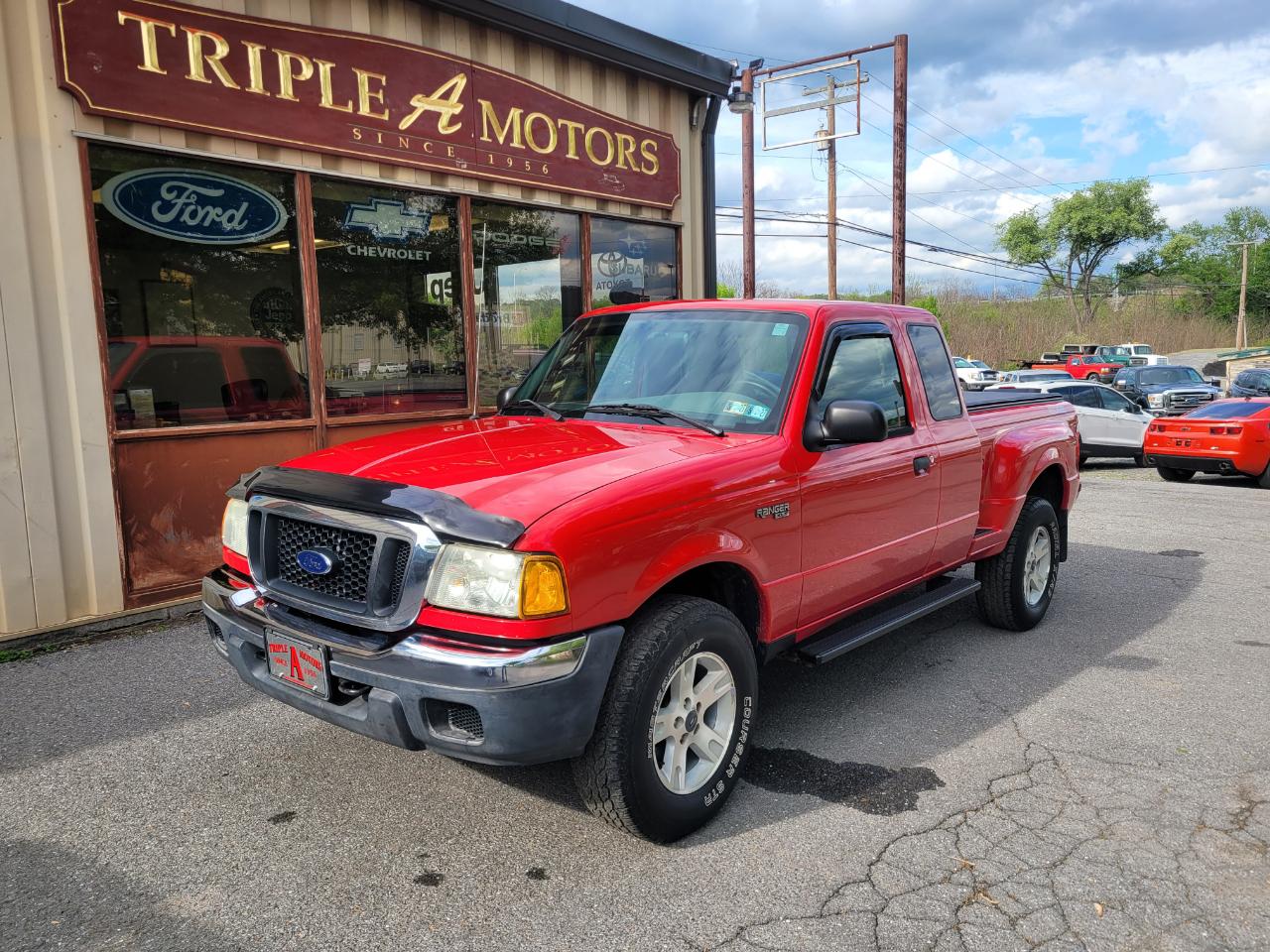 Ford Ranger XLT SuperCab 2-Door 4WD 2004