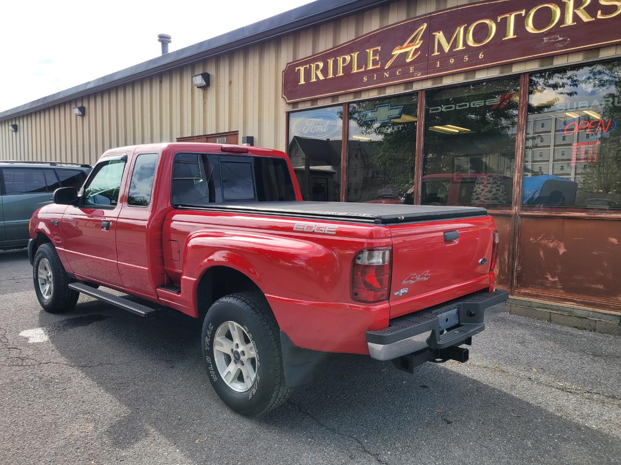 Ford Ranger XLT SuperCab 2-Door 4WD 2004