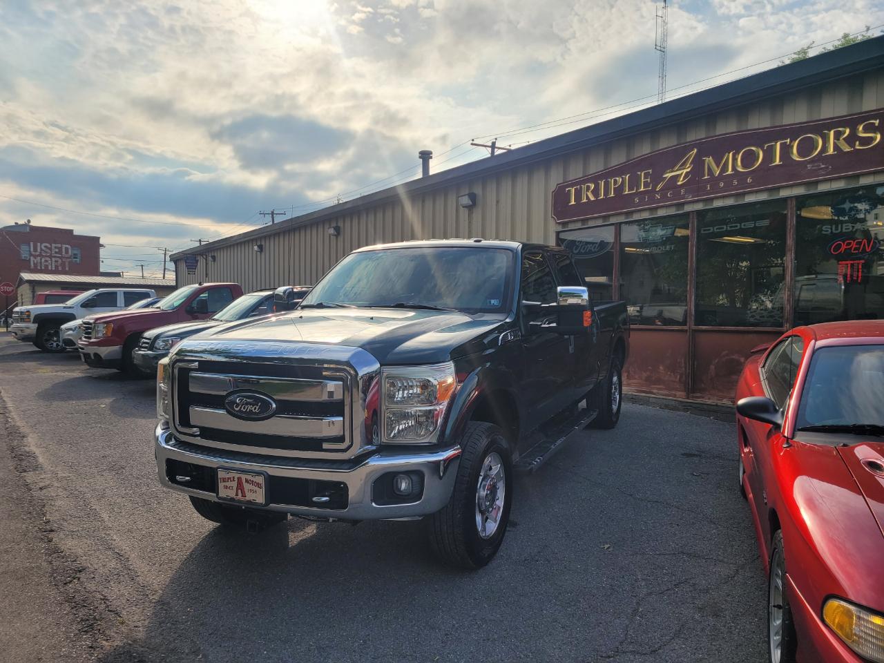 Ford F-250 SD XLT Crew Cab 4WD 2011