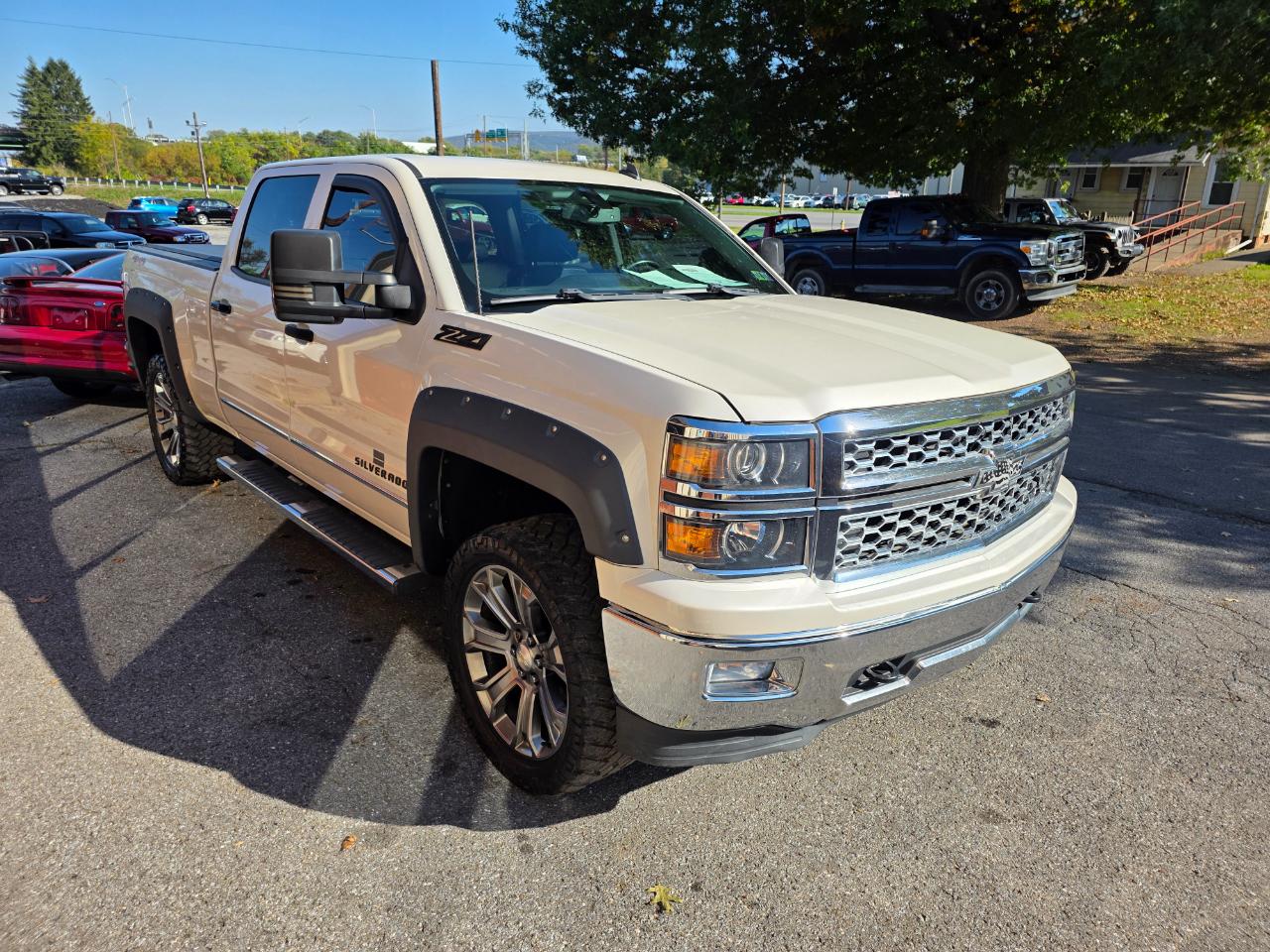 Chevrolet Silverado 1500 2LZ Crew Cab 4WD 2014