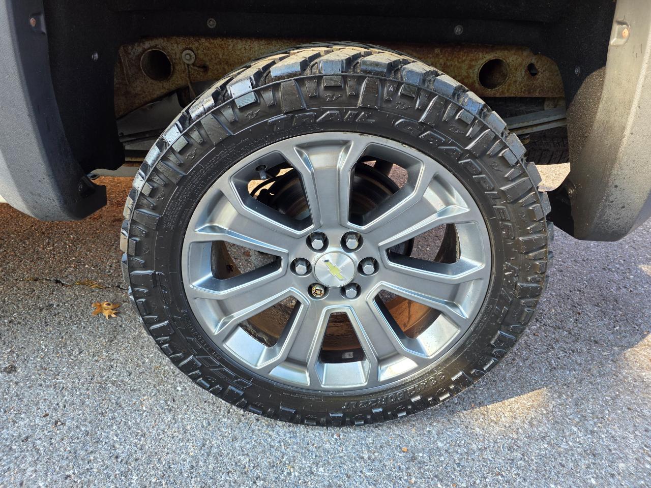 Chevrolet Silverado 1500 2LZ Crew Cab 4WD 2014