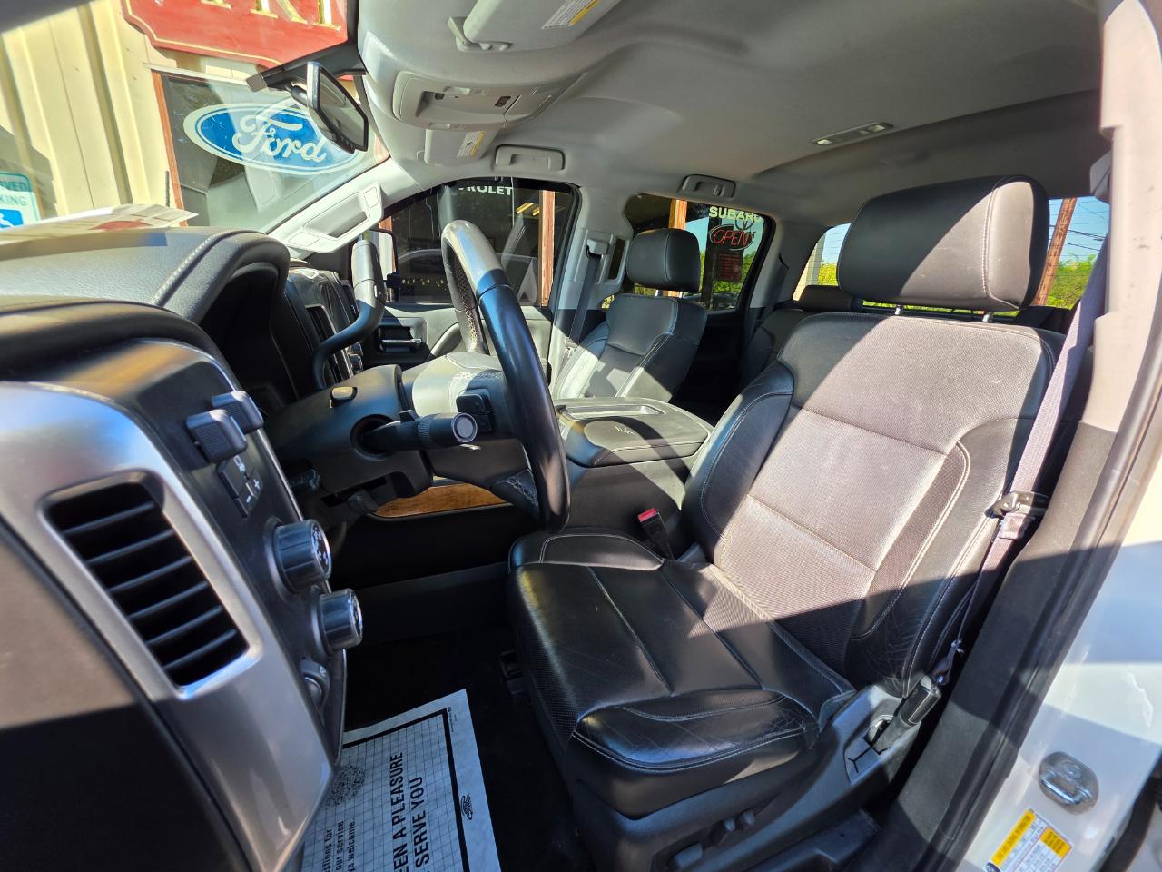 Chevrolet Silverado 1500 2LZ Crew Cab 4WD 2014