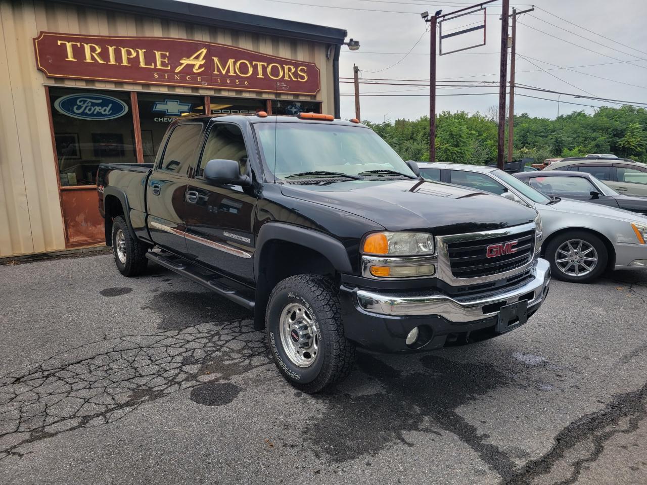 GMC Sierra 2500HD SLT Crew Cab 4WD 2006