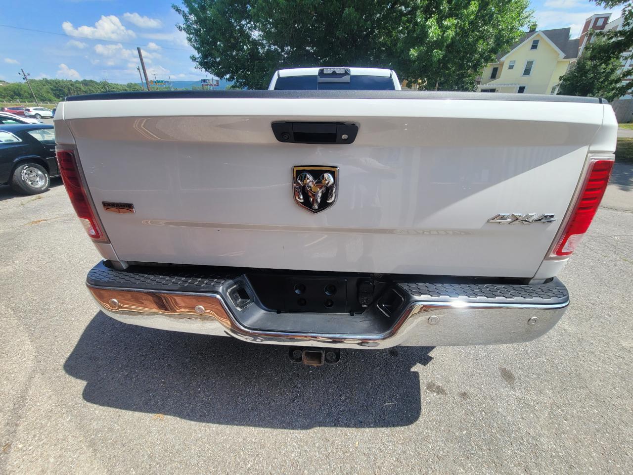 RAM 3500 Laramie Crew Cab LWB 4WD DRW 2017