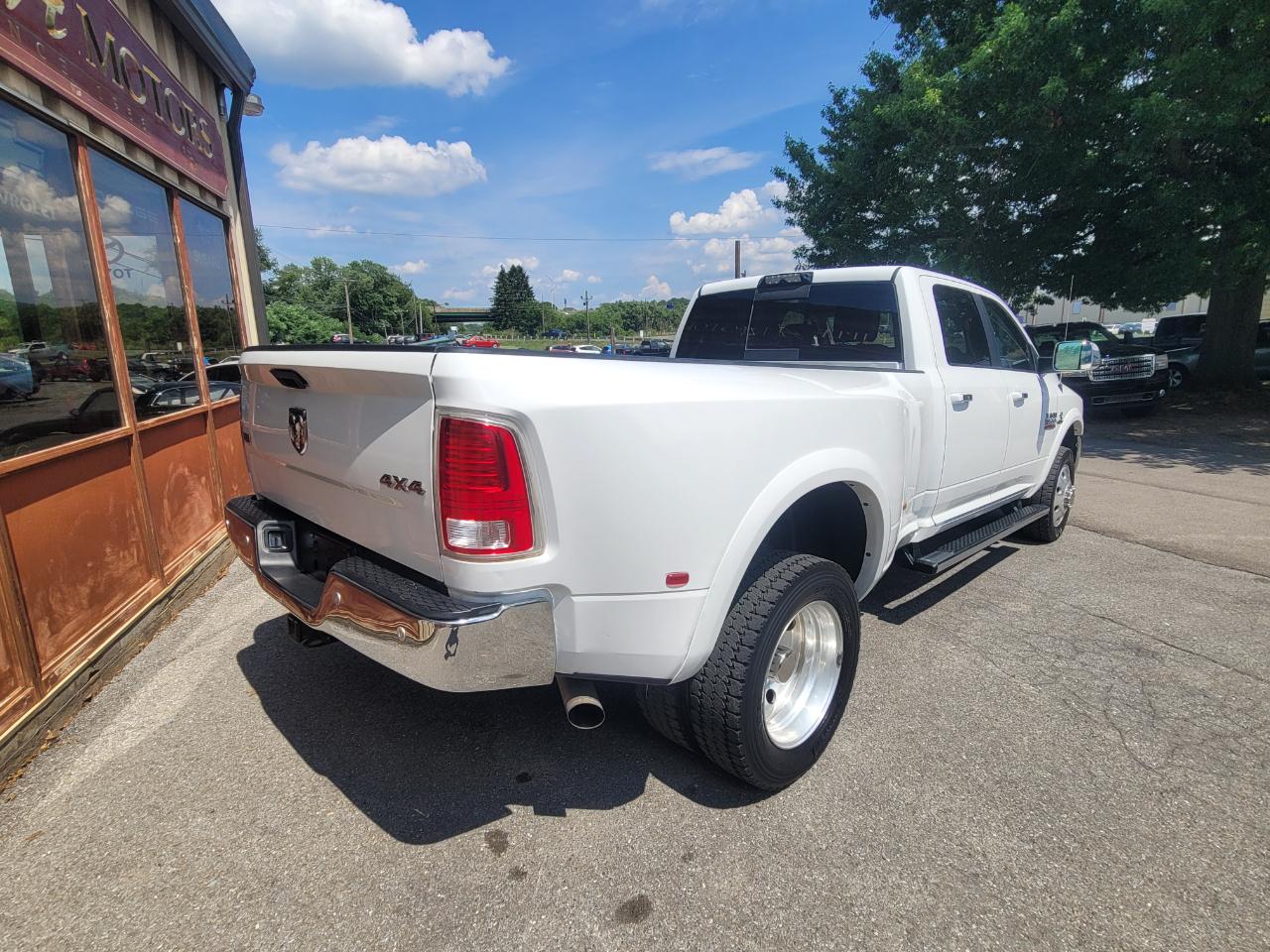 RAM 3500 Laramie Crew Cab LWB 4WD DRW 2017
